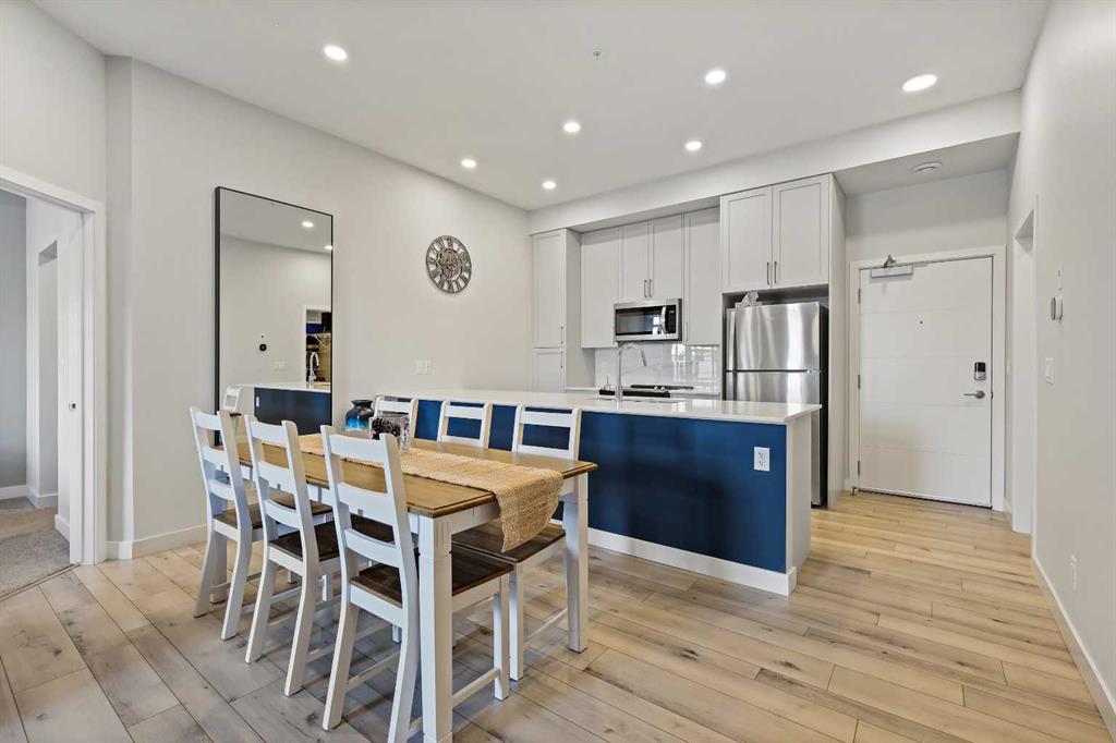 Picture of 122, 255 Les Jardins Park SE, Calgary Real Estate Listing