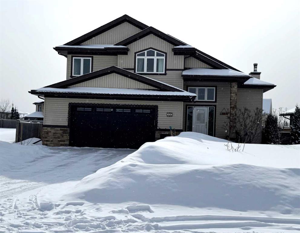 Picture of 725 10 Street SE, Slave Lake Real Estate Listing