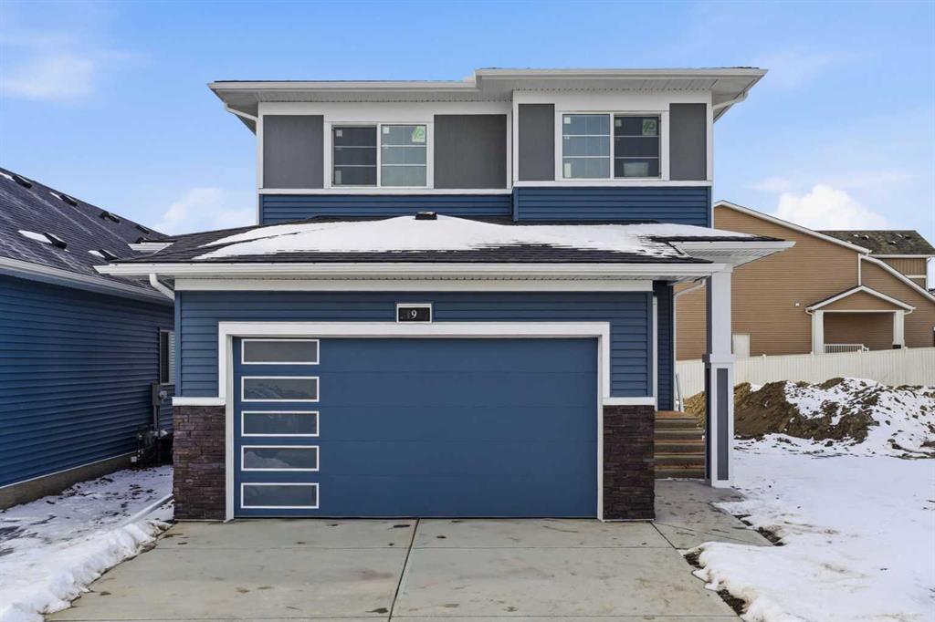 Picture of 9 Bayview Mews SW, Airdrie Real Estate Listing