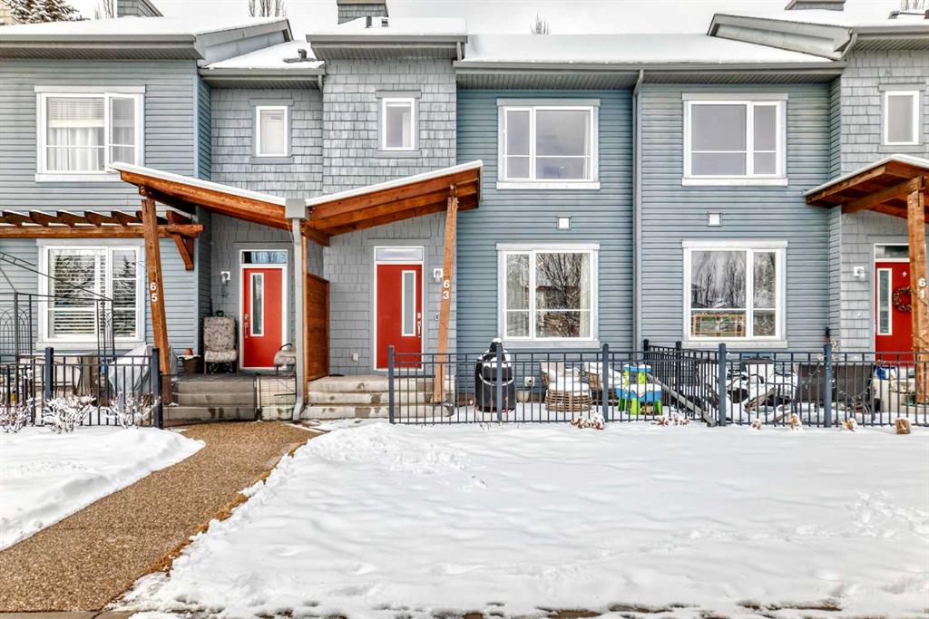 Picture of 63 Chapalina Square SE, Calgary Real Estate Listing