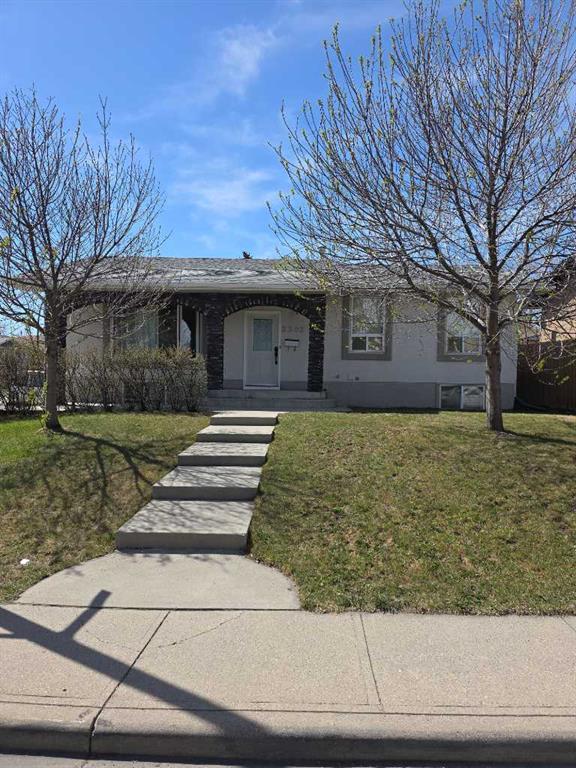 Picture of 3503 48 Street NE, Calgary Real Estate Listing