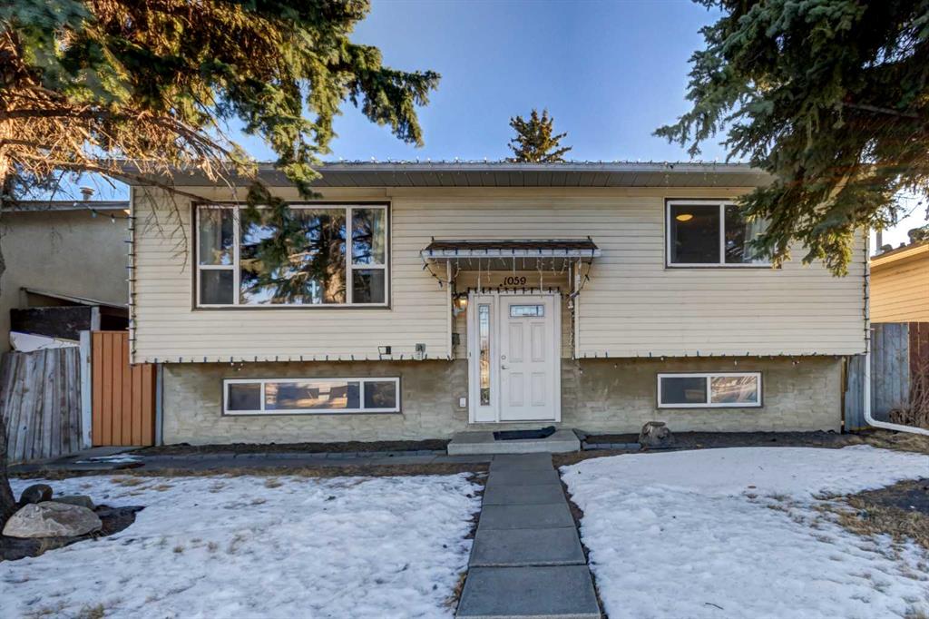 Picture of 1059 Pinecliff Drive NE, Calgary Real Estate Listing
