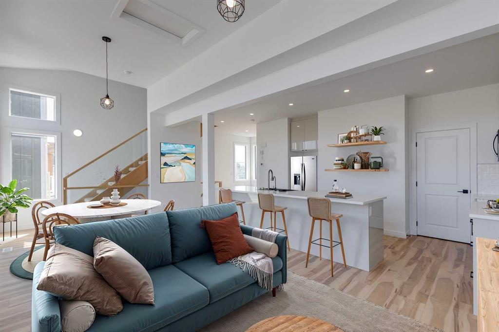 Picture of 640 Cottageclub Bend , Rural Rocky View County Real Estate Listing