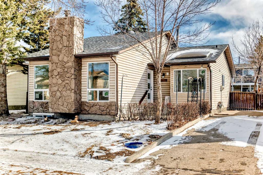 Picture of 319 Whitefield Drive NE, Calgary Real Estate Listing