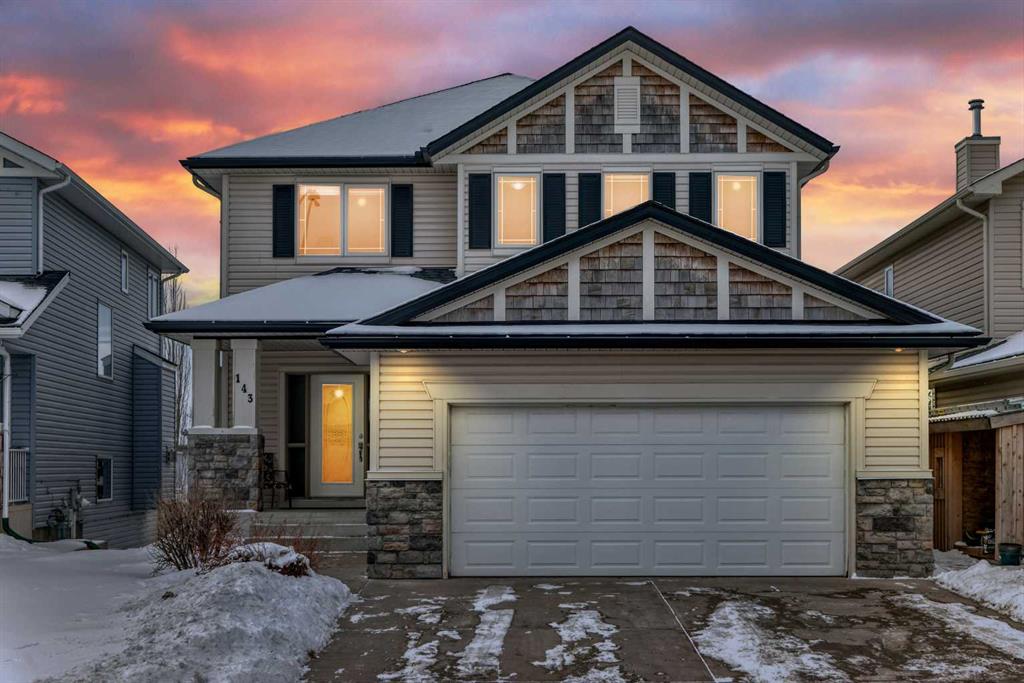 Picture of 143 Sunset Close , Cochrane Real Estate Listing