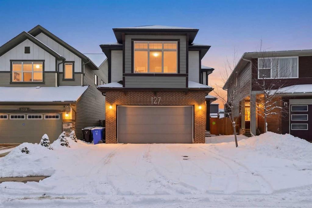 Picture of 127 Walden Heights SE, Calgary Real Estate Listing