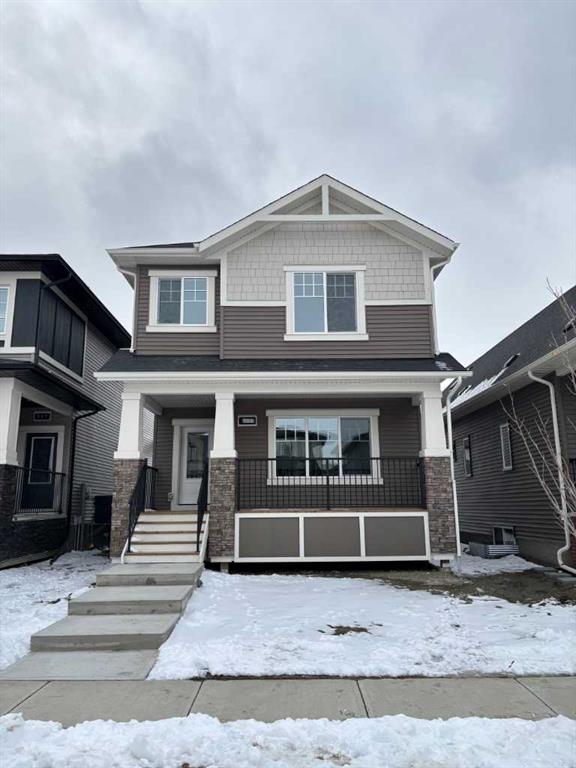 Picture of 941 Reynolds Lane , Airdrie Real Estate Listing