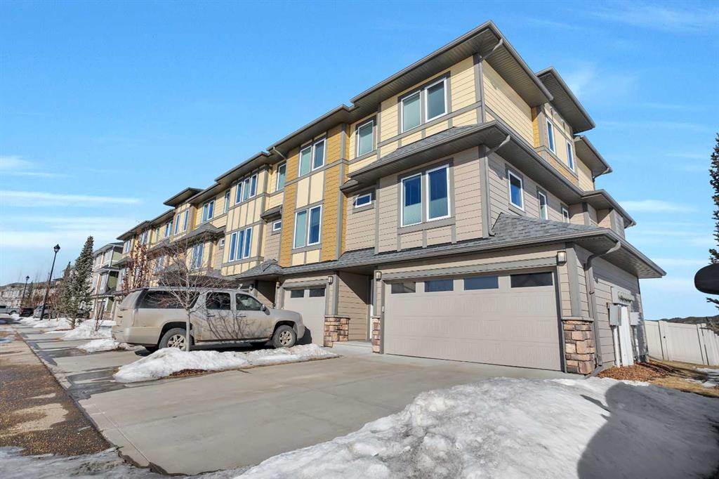 Picture of 707, 339 Viscount Drive , Red Deer Real Estate Listing