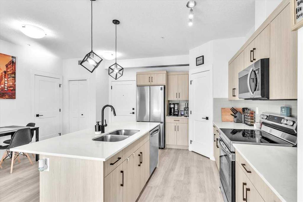 Picture of 305, 30 Sage Hill Walk NW, Calgary Real Estate Listing