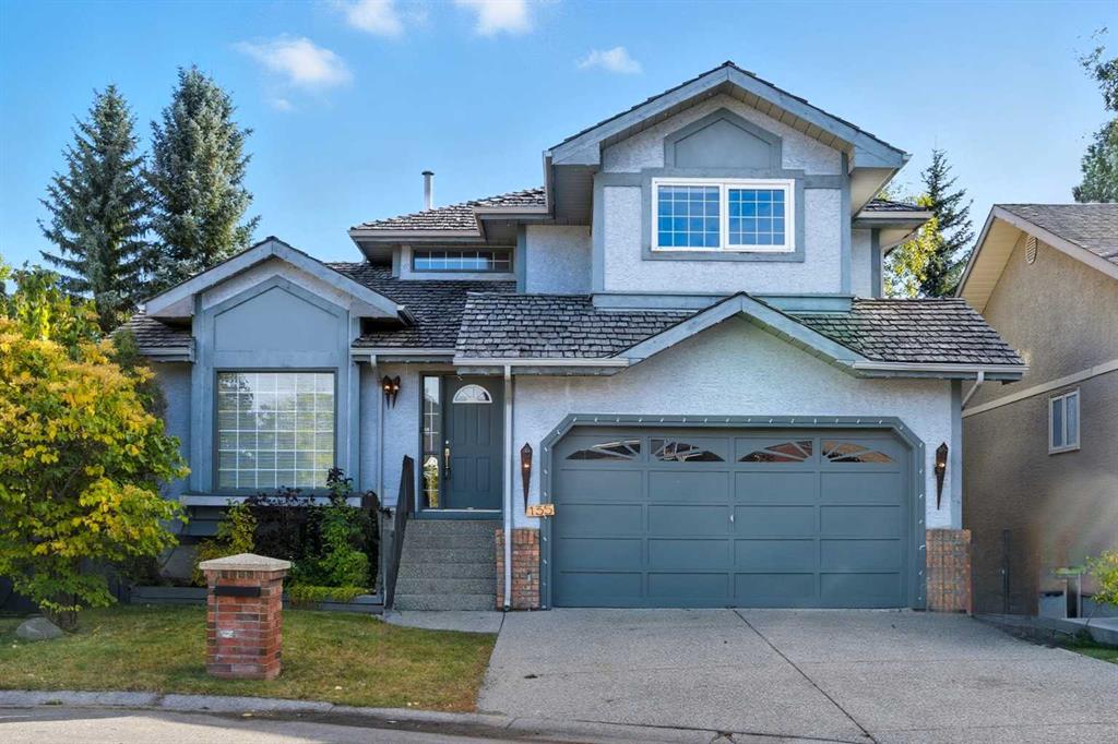 Picture of 135 Canterbury Court SW, Calgary Real Estate Listing