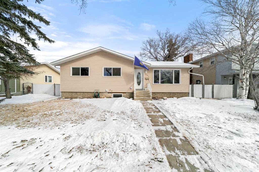 Picture of 6304 39 Avenue , Camrose Real Estate Listing