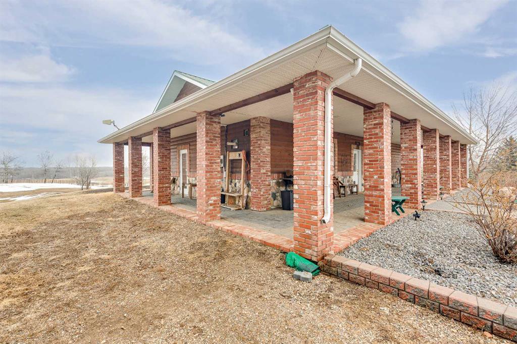 Picture of 38340 Range Road 22-1  , Rural Stettler No. 6, County of Real Estate Listing