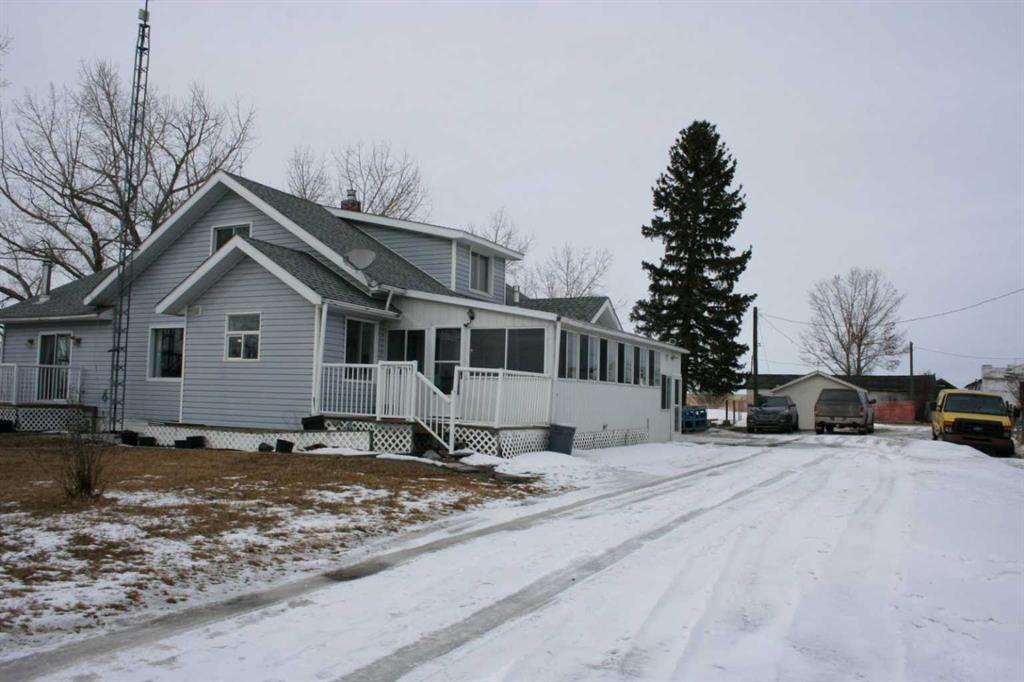 Picture of 225074 Highway 583 , Rural Kneehill County Real Estate Listing