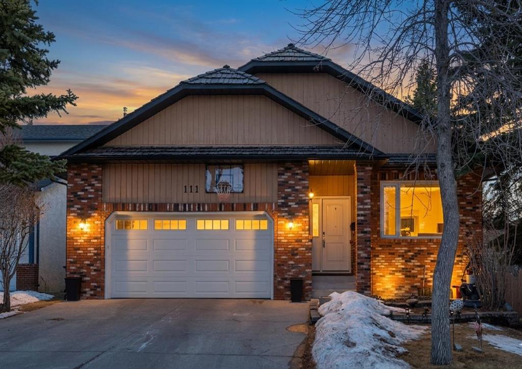 Picture of 111 Edforth Place NW, Calgary Real Estate Listing