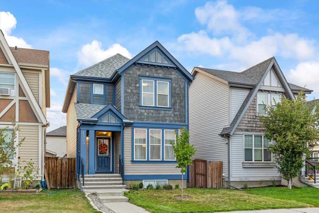 Picture of 1303 New Brighton Park SE, Calgary Real Estate Listing