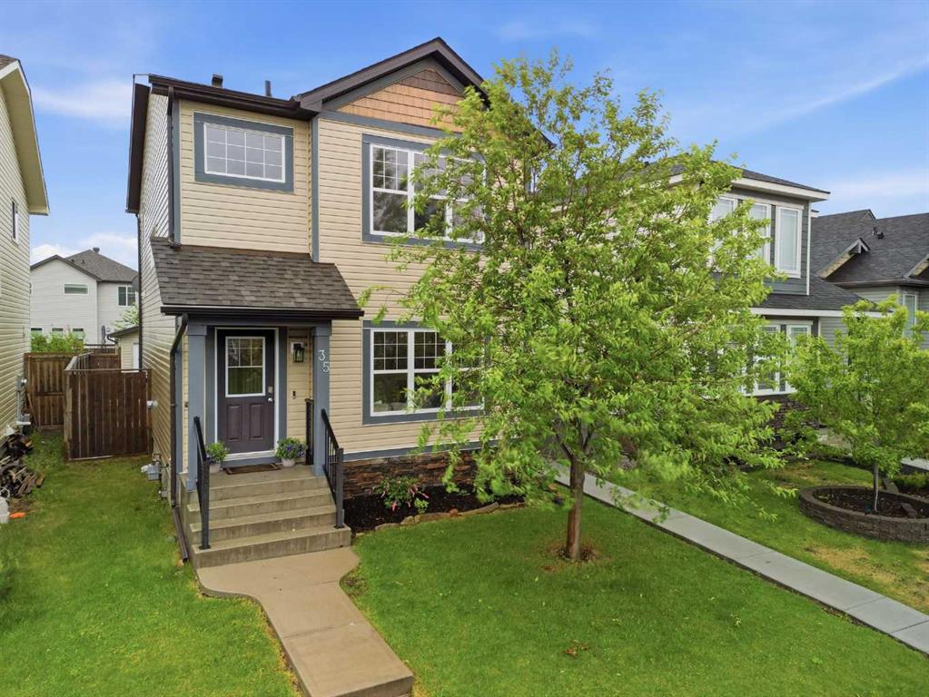 Picture of 35 Covecreek Place NE, Calgary Real Estate Listing