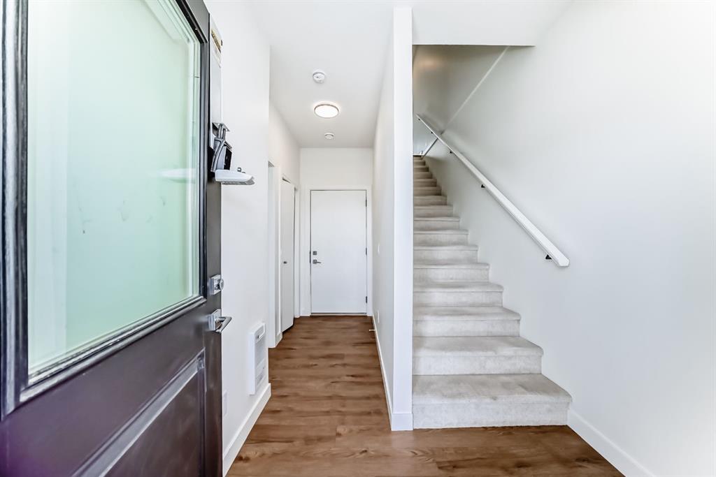 Picture of 1005, 135 Belmont Passage SW, Calgary Real Estate Listing