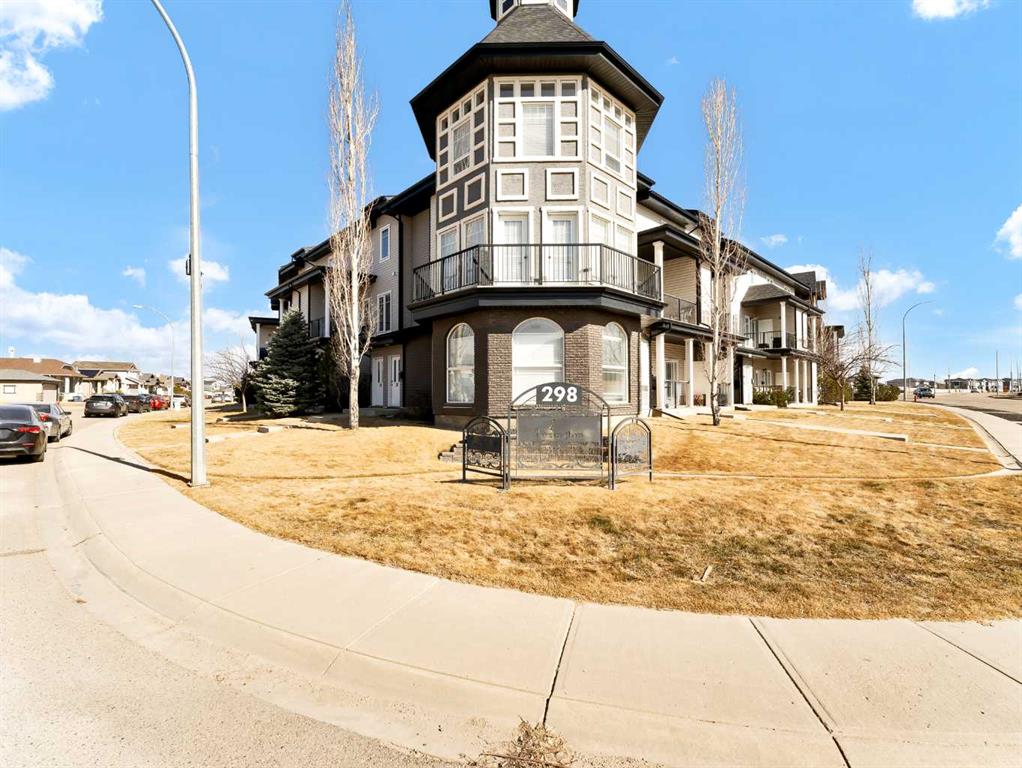 Picture of 25, 298 Somerset Way SE, Medicine Hat Real Estate Listing