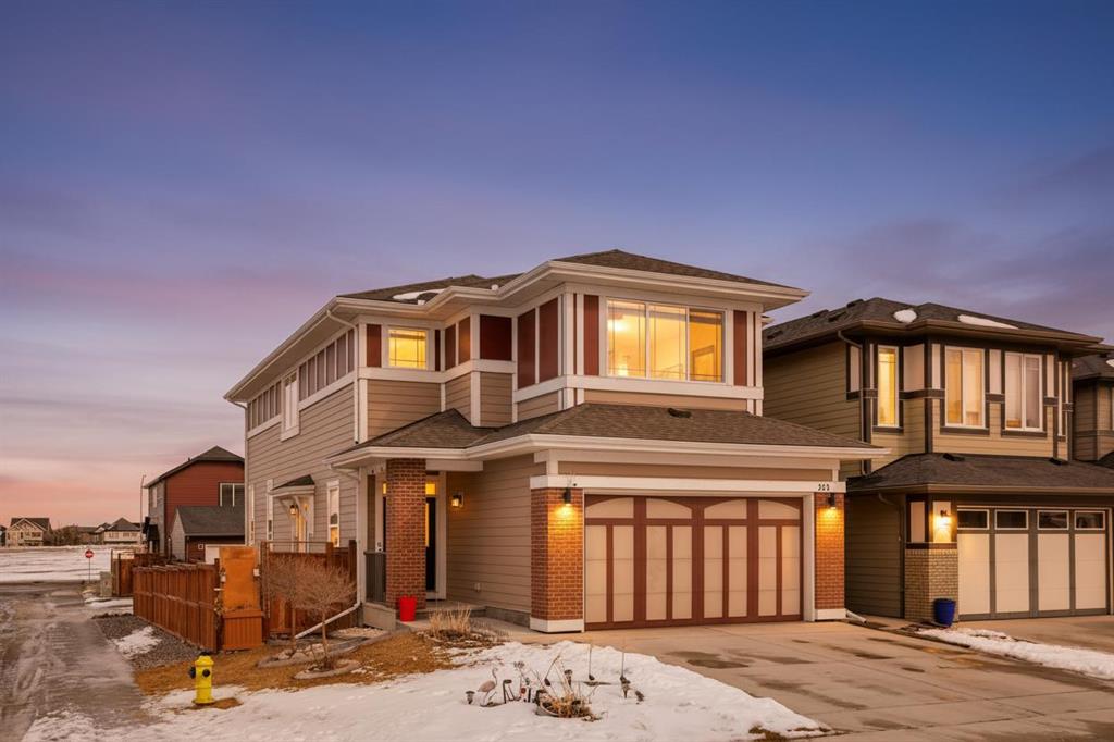 Picture of 212 Magnolia Heath SE, Calgary Real Estate Listing