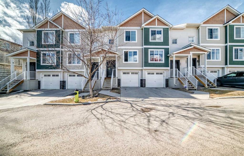 Picture of 88 Pantego Lane NW, Calgary Real Estate Listing