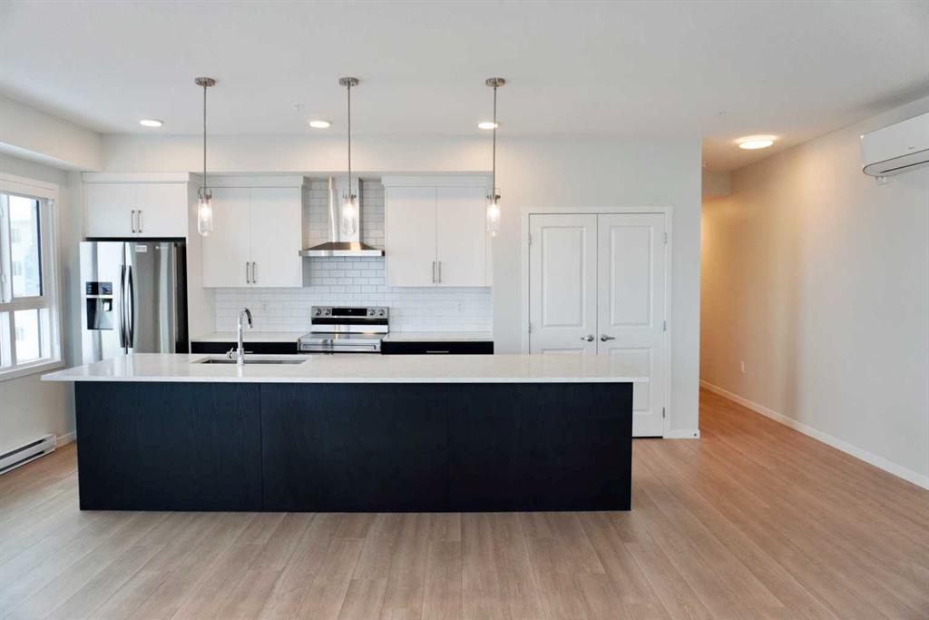 Picture of 404, 80 Carrington Plaza NW, Calgary Real Estate Listing
