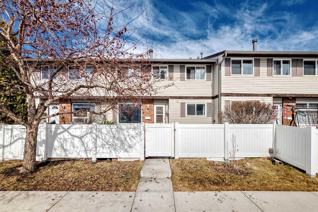 Picture of 71, 740 Bracewood Drive SW, Calgary Real Estate Listing