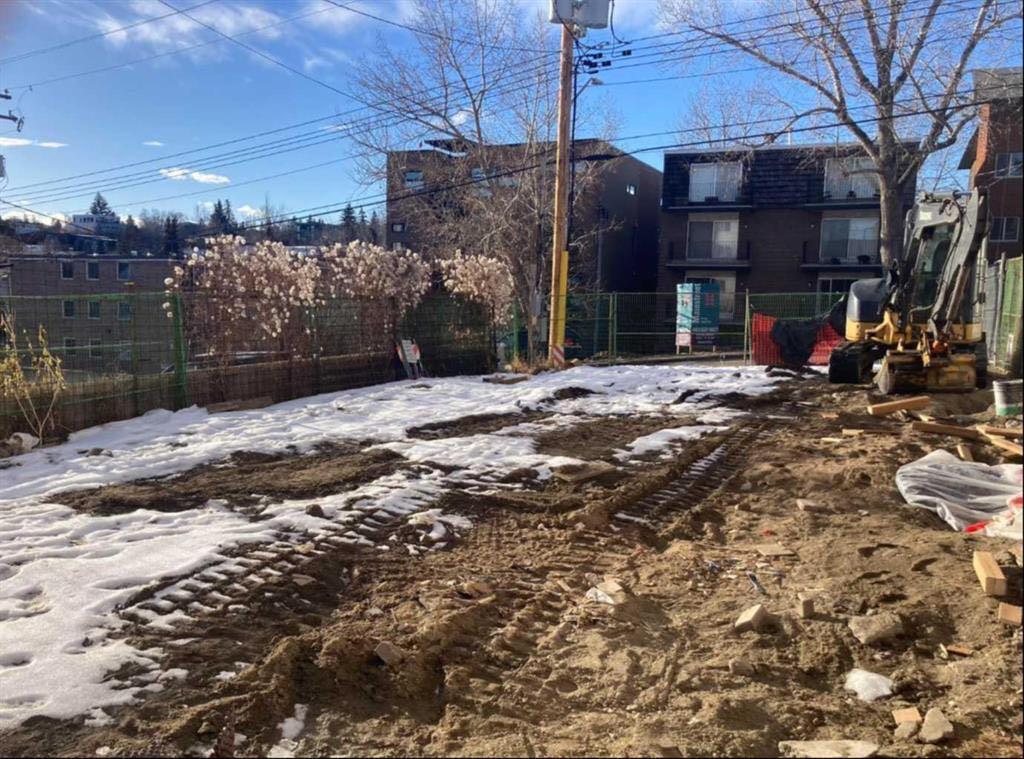 Picture of 2310 17 Street SW, Calgary Real Estate Listing