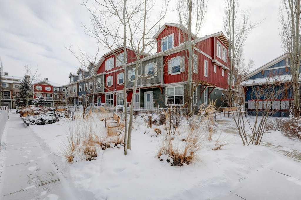 Picture of 523, 10 Auburn Bay Avenue SE, Calgary Real Estate Listing