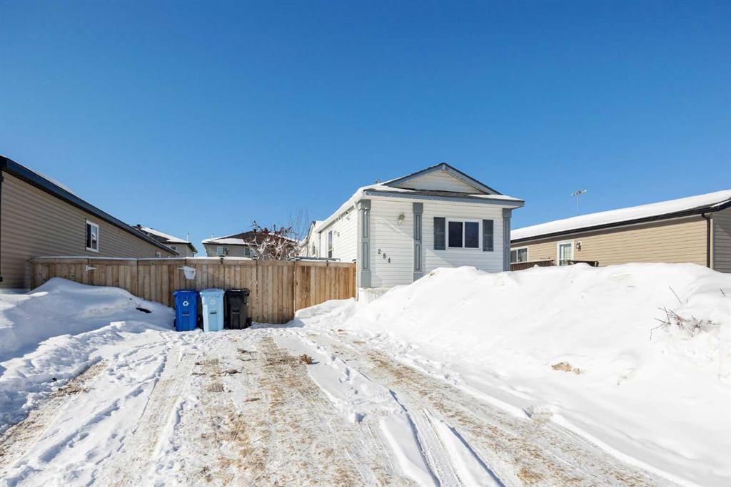 Picture of 284 Caouette Crescent , Fort McMurray Real Estate Listing