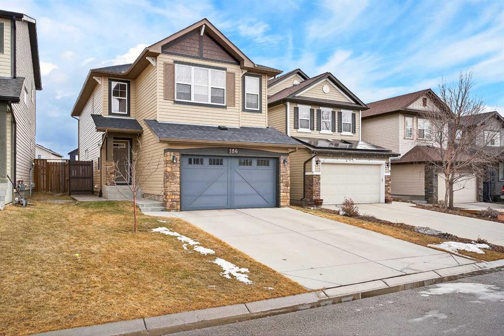 Picture of 186 Covecreek Place NE, Calgary Real Estate Listing