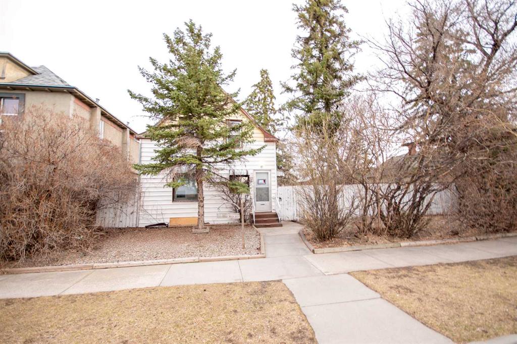 Picture of 133 14 Street N, Lethbridge Real Estate Listing