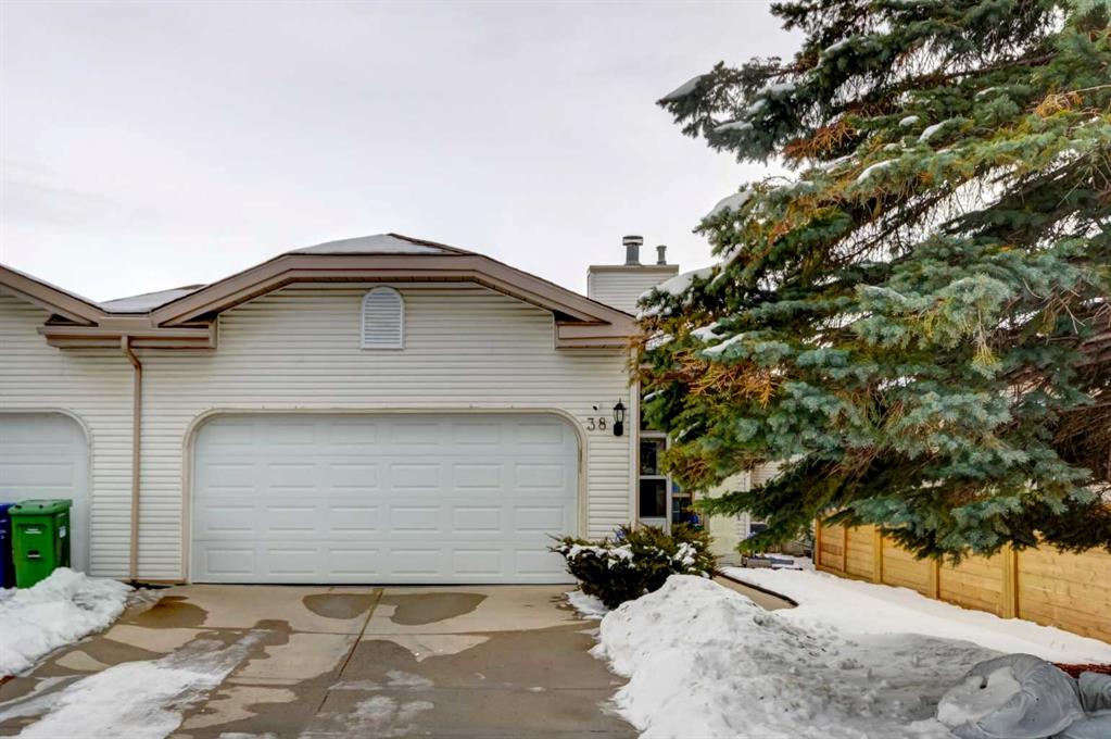 Picture of 38 Millbank Hill SW, Calgary Real Estate Listing