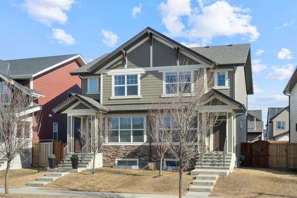 Picture of 849 Mahogany Boulevard SE, Calgary Real Estate Listing