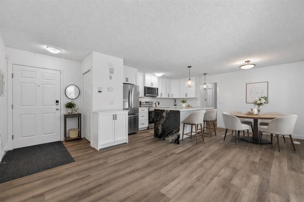 Picture of 2, 170 N Railway Street , Okotoks Real Estate Listing