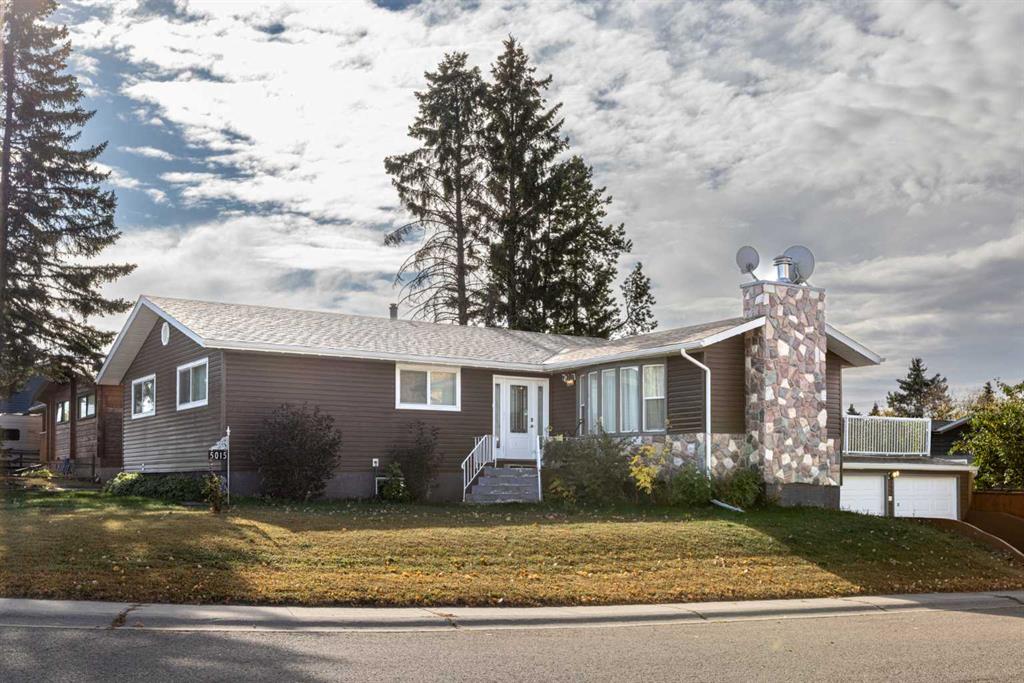Picture of 5015 35 Street , Innisfail Real Estate Listing