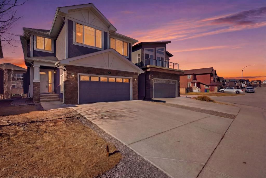 Picture of 101 Evanborough Green NW, Calgary Real Estate Listing