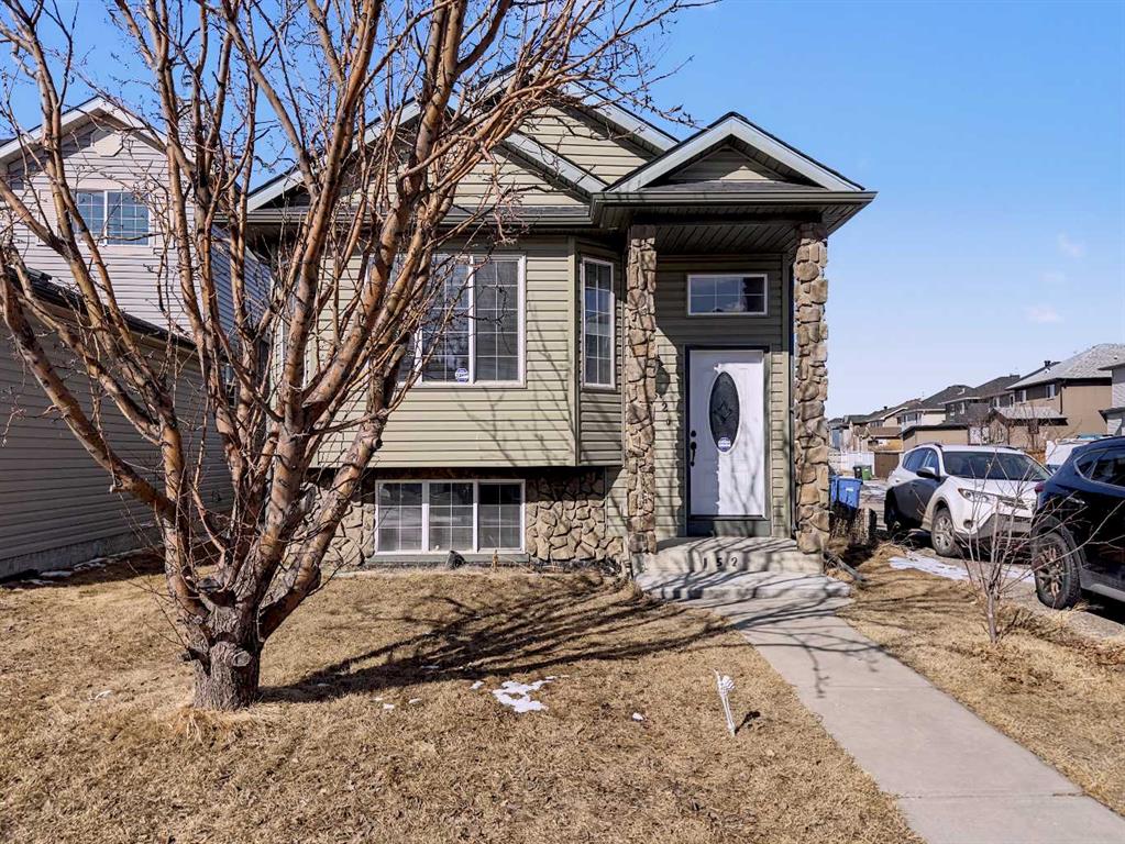 Picture of 152 Saddlecreek Terrace NE, Calgary Real Estate Listing