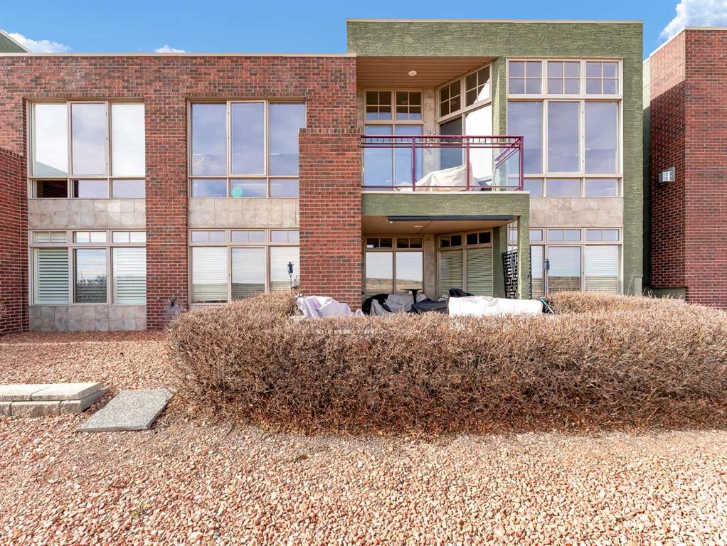 Picture of 24 Palisades Mews NE, Medicine Hat Real Estate Listing