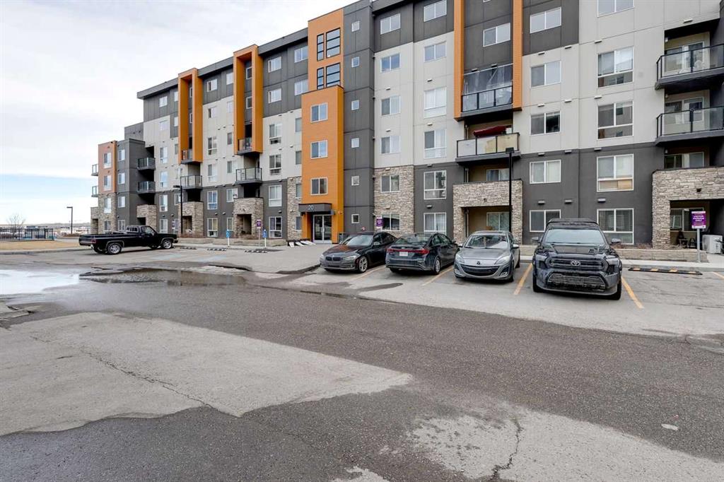 Picture of 402, 20 Kincora Glen Park NW, Calgary Real Estate Listing