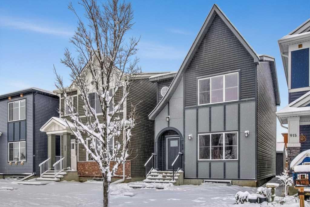 Picture of 919 Walgrove Boulevard SE, Calgary Real Estate Listing