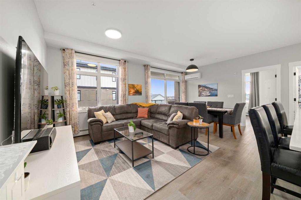 Picture of 4314, 200 Seton Circle SE, Calgary Real Estate Listing