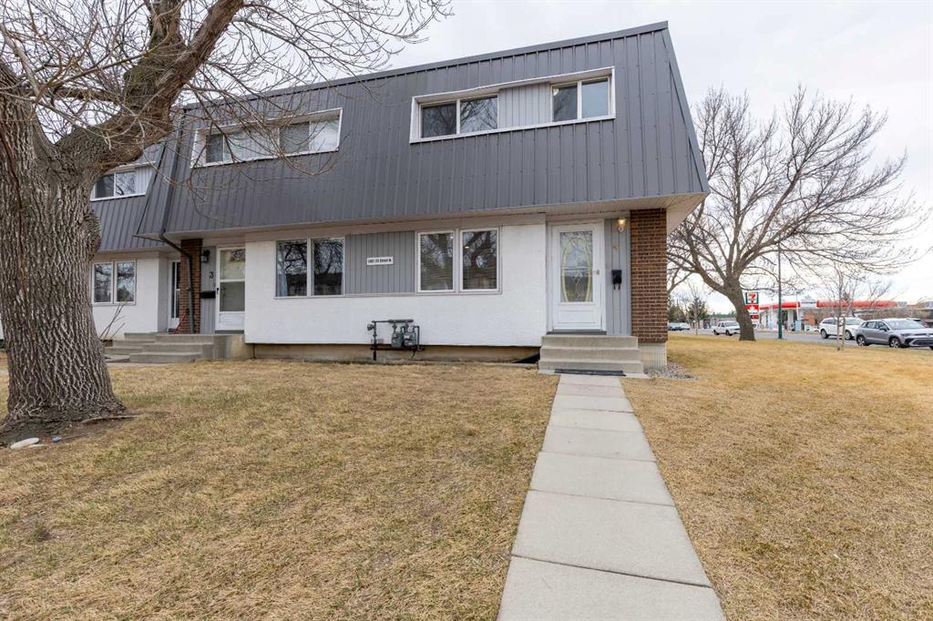 Picture of 4, 1601 23 Street N, Lethbridge Real Estate Listing