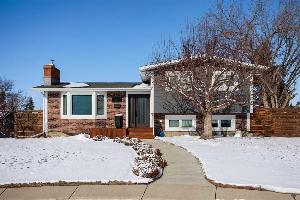 Picture of 4505 66 StreetClose , Camrose Real Estate Listing