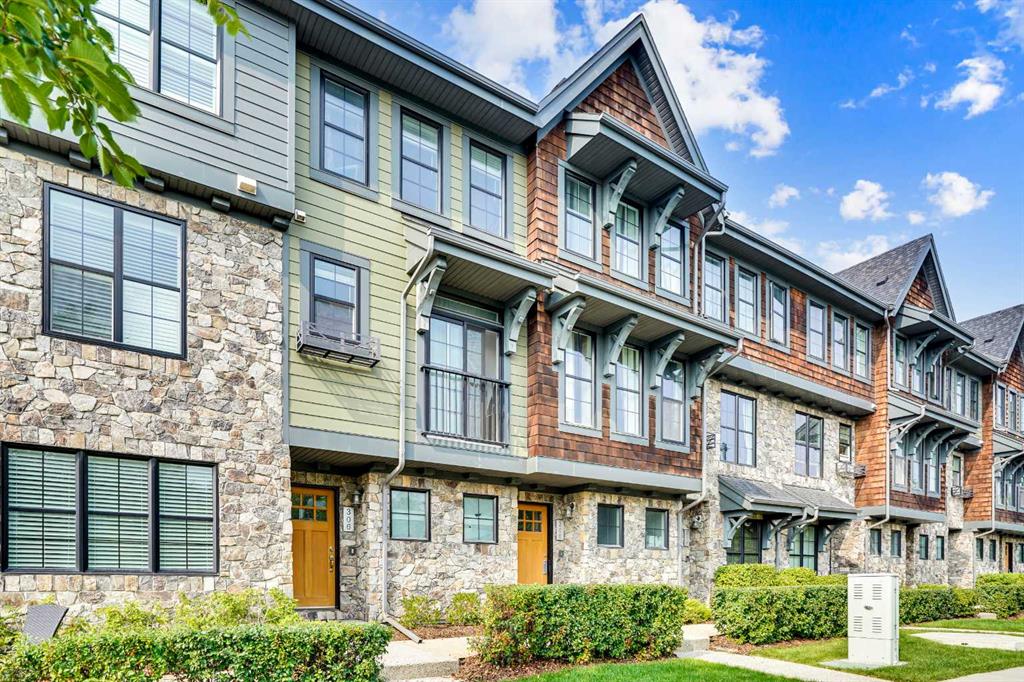 Picture of 306 Ascot Circle SW, Calgary Real Estate Listing