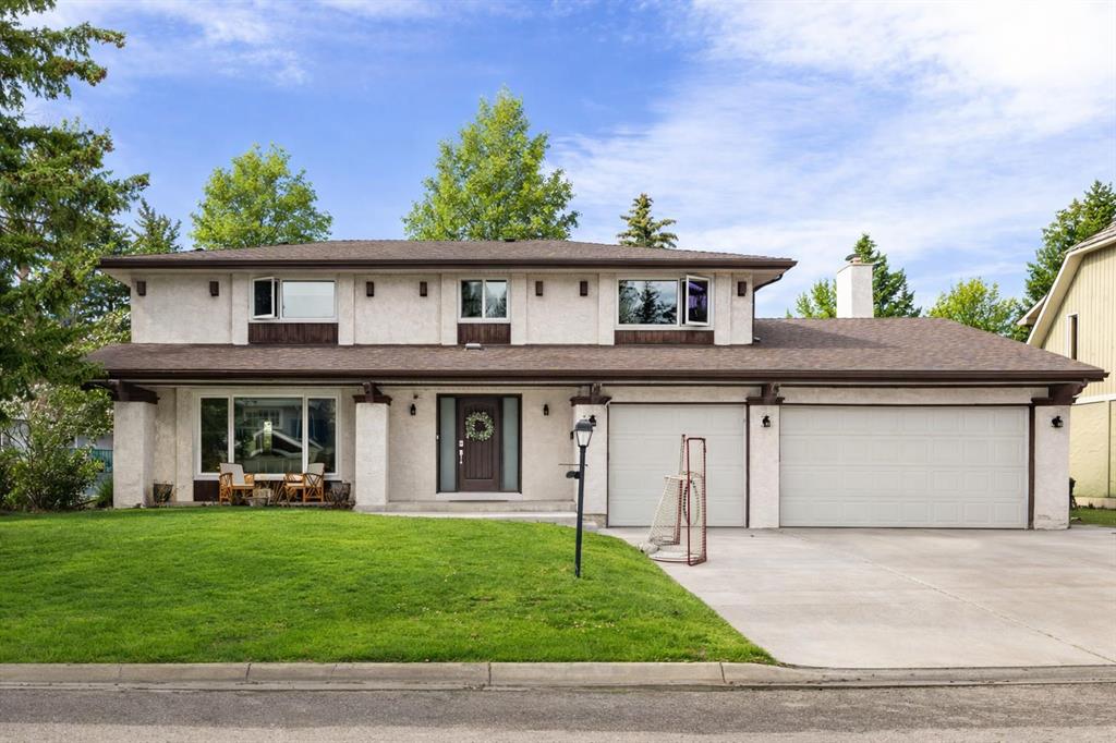 Picture of 504 Varsity Estates Bay NW, Calgary Real Estate Listing