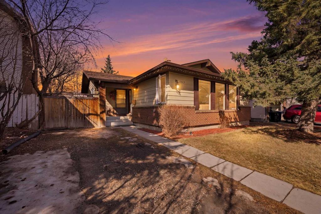 Picture of 107 Wood Oak Way SW, Calgary Real Estate Listing