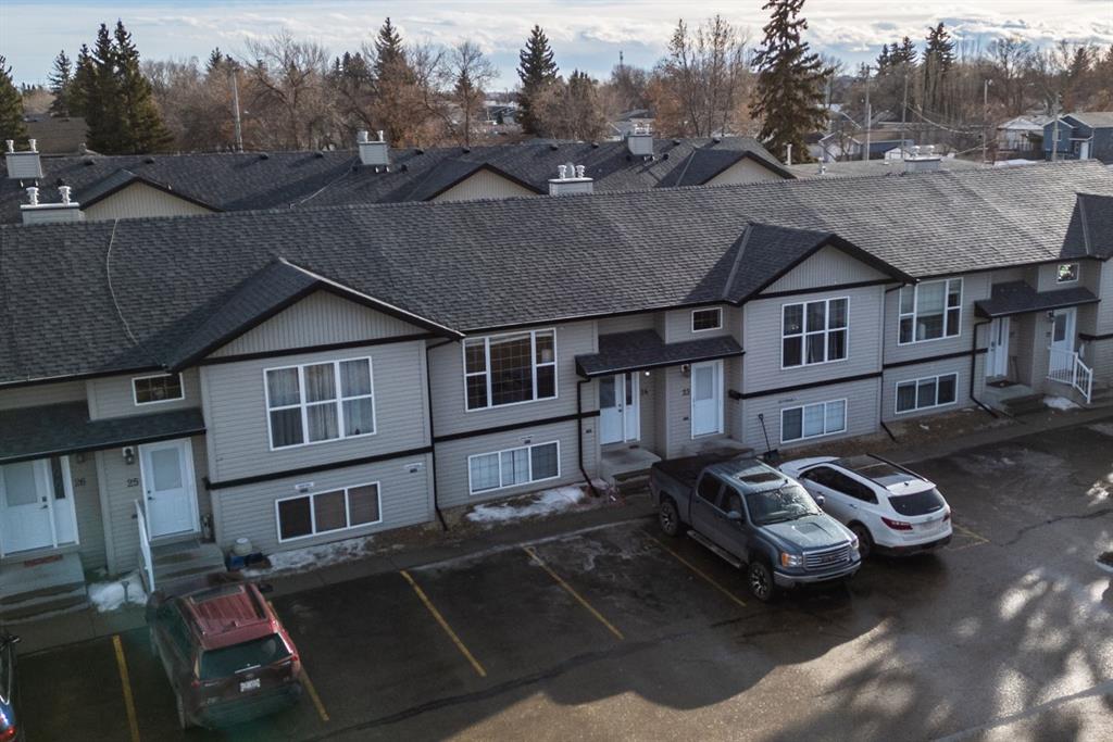 Picture of 24, 5302 47 Street , Camrose Real Estate Listing