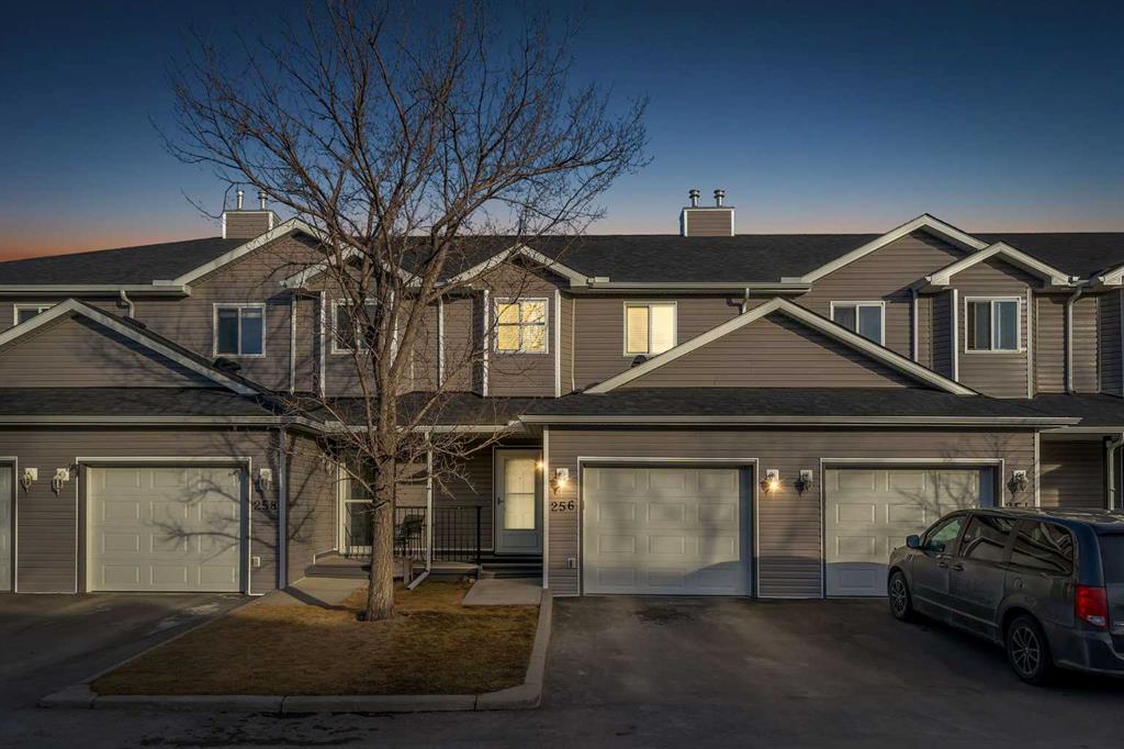 Picture of 256 Taracove Place NE, Calgary Real Estate Listing