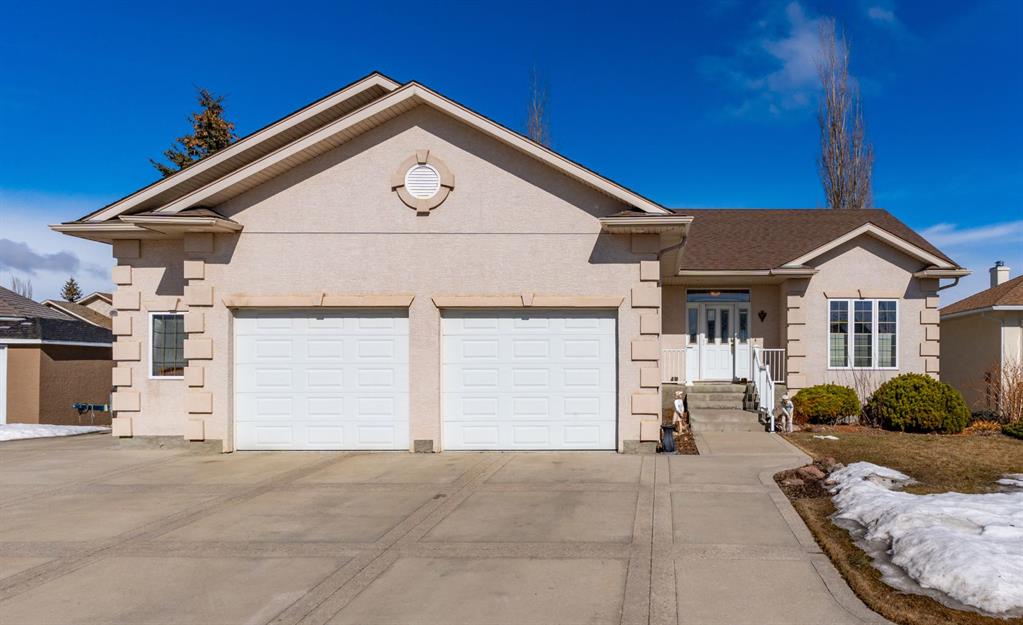 Picture of 35 Lake Ridge , Olds Real Estate Listing