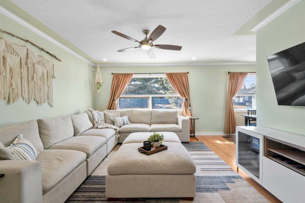 Picture of 6112 Buckthorn Road NW, Calgary Real Estate Listing